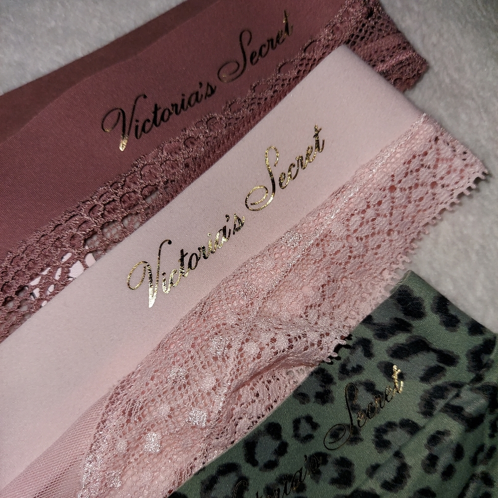 New VS panties size XL - Picture 2 of 10